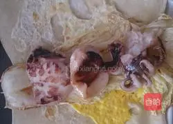 Honey Squid Pancake Roll Recipe Illustration 13