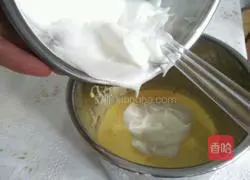 Illustration of how to make cocoa sponge cake 10