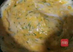 Fragrant egg pancakes Illustration of how to do it 8