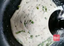 Illustration of how to make scallion pancakes 12