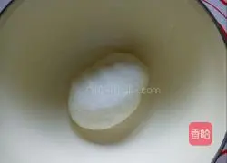 Illustration of how to make butter and scallion pancakes 4