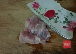 Illustration of how to make meatloaf soup 1