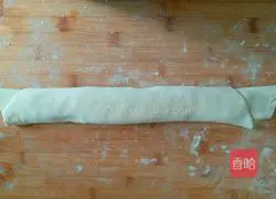 Illustration of how to make whole-wheat meatloaf with chives and pork stuffing 8