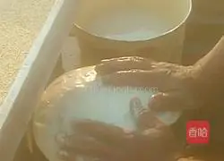 Illustration of how to make Shandong big sesame cake 3