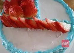Illustration of how to make fruit cream cake 7