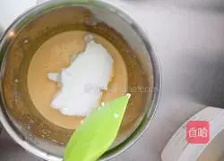 Lemon Sponge Cupcake Recipe Illustration 9