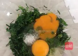 Illustration of how to make shepherd's purse egg pancake 2