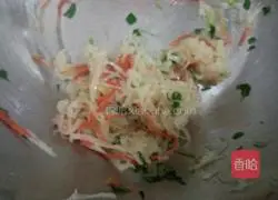 Illustration of how to make shredded radish cake 8