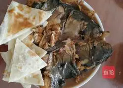 Illustration of how to make fish head cakes 8