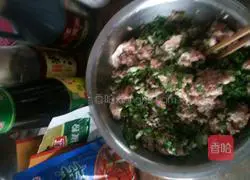 Illustration of how to make mushroom meat pie 6