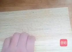 Illustration of how to make meat floss sushi 7