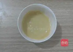 Illustration of how to make tenderloin patties 9