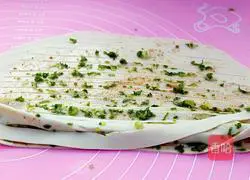 Illustration of how to make salt and pepper pancakes 14