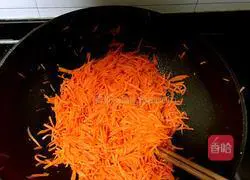 Illustration of how to make egg-filled pancakes 6