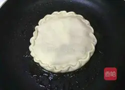 Illustration of how to make lace beef patties 3