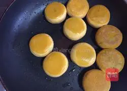 Pumpkin glutinous rice and sesame cake recipe 15