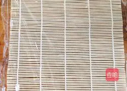 Illustration of how to make fancy sushi 4