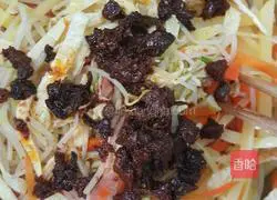 Illustration of how to make vegetable burritos 5