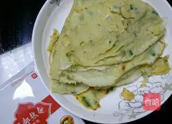 Illustration of how to make egg and leek pancakes 6