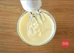 Illustration of how to make bean paste and decorated sponge Huaizi cake 3