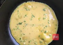 Illustration of how to make green onion and egg pancakes 5