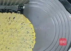 Homemade baby crispy pancakes with zero basics (Happy New Year) Practice illustration 11