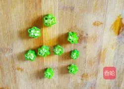 Okra Egg Pancake Recipe Illustration 7