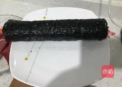 Illustration of how to make crab stick sushi 7