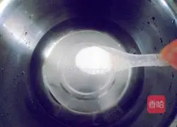 Illustration of making garlic purslane cake 3