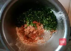 Illustration of making meat floss and chive pancake 4