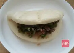 Minced pork and cowpea lotus leaf cake.Recipe 15
