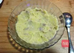 Crispy Potato Chicken Pancake Recipe Illustration 5