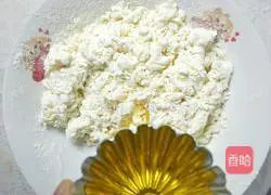 Illustration of how to make home-style sauce pancake 4