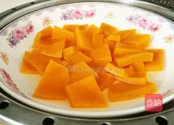 Illustration of how to make oil-free pumpkin cake 5