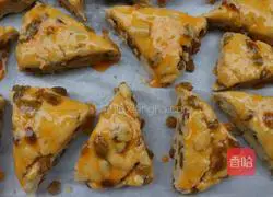 Illustration of how to make crispy grape soufflé 9