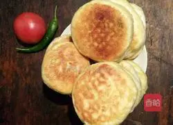 Illustration of how to make scallion dough cake 13