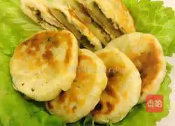 Illustration of how to make radish pie with electric baking pan 8