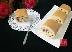 Cranberry Cake Roll Recipe Illustration 1