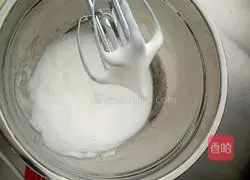 Lemon Sponge Cupcake Recipe Illustration 4