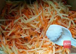 Potato shredded egg pancake recipe 3