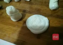 Illustration of how to make crispy meatloaf 12