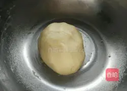 Illustration of how to make flower cake 3