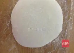 Illustration of how to make green onion pancakes 4