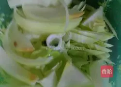 Pork and cabbage pie recipe 2