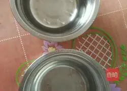 Illustration of making single cake 2