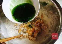 Illustration of how to make chive egg pancake 4