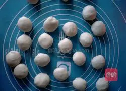 Spring Cake Recipe Illustration 4