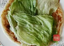 Illustration of how to roll hand cakes 8