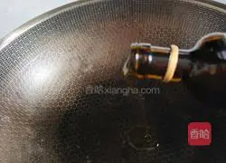 Illustration of how to make pan-fried potato pancakes 6