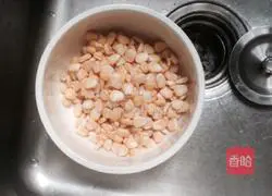 Illustration of making glutinous rice tortillas 1